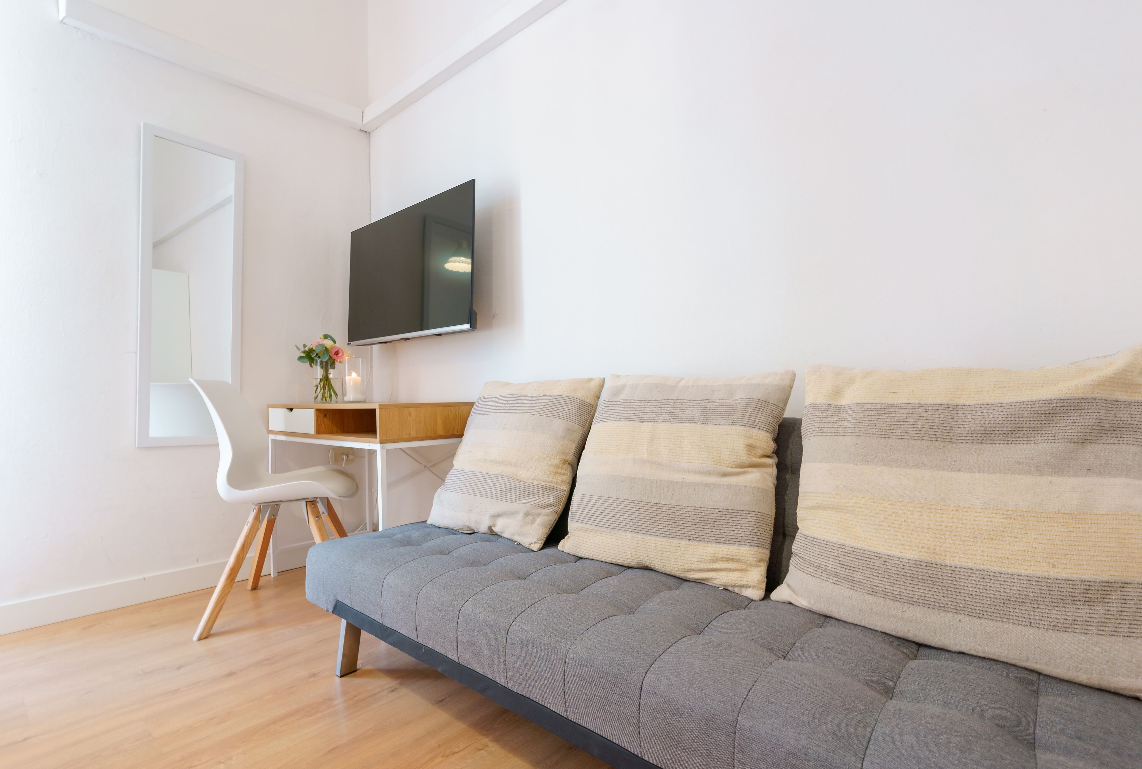 Classic Room, 1 Bedroom, Balcony, City View | 1 bedroom, memory foam beds, desk, laptop workspace