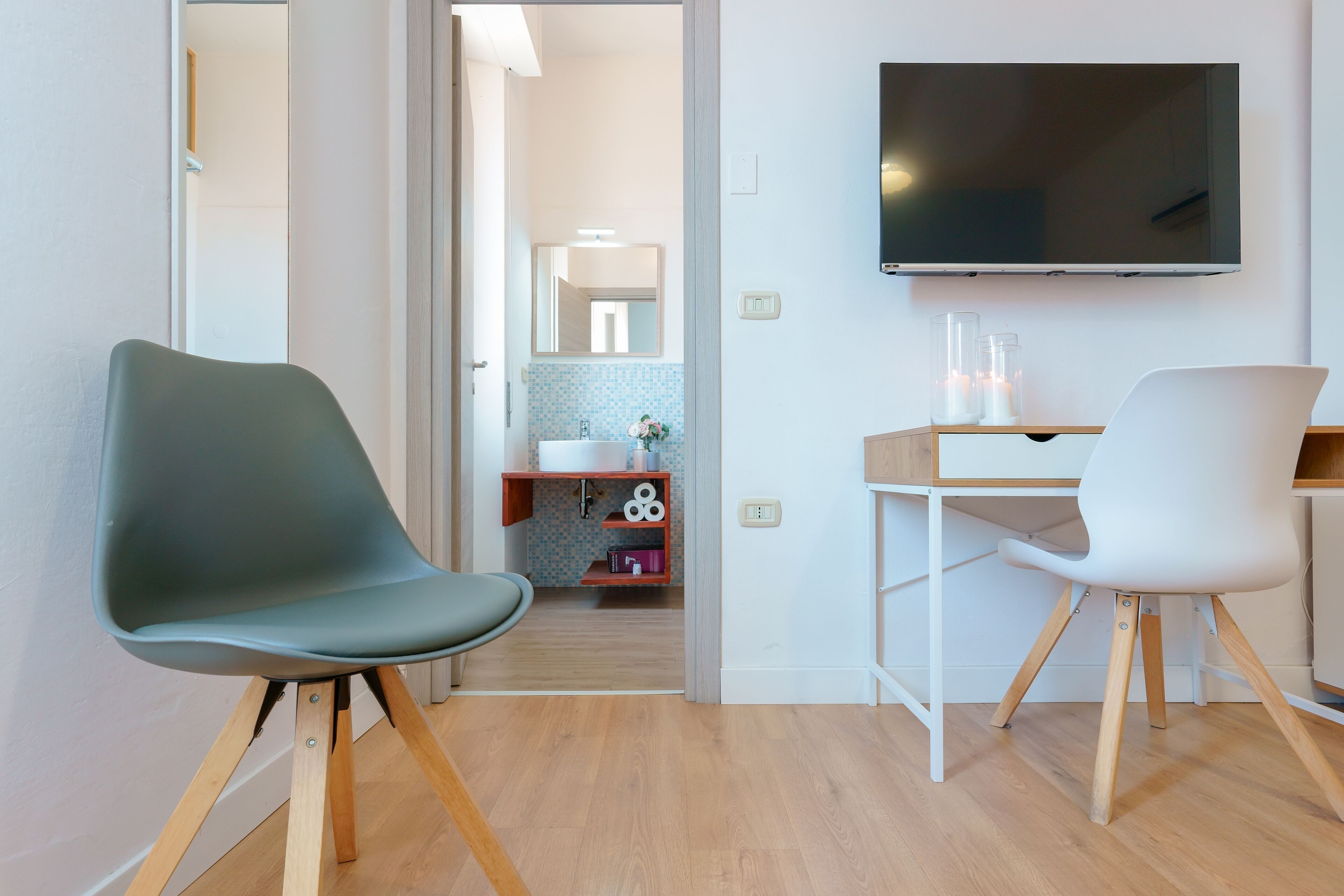 Deluxe Room | 1 bedroom, memory foam beds, desk, laptop workspace