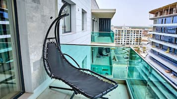 Elite Apartment | Terrace/patio