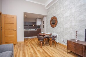 Interior - Stylish Merchant City Flat, Glasgow (Glasgow City)