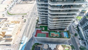 Classic Double Room | Pool | Outdoor pool - Dream Inn - Damac Mall Street (Dubai)