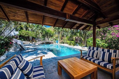 Newly Remodeled, Fully Furnished with BBQ right across the street from the beach