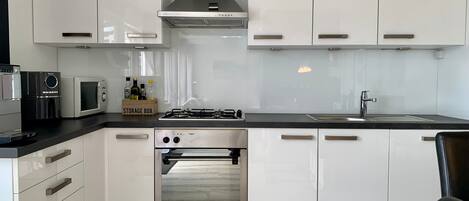 Fridge, microwave, oven, dishwasher