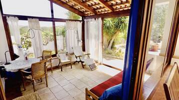 Superior-Suite, mit Bad, Gartenblick | Innenbereich