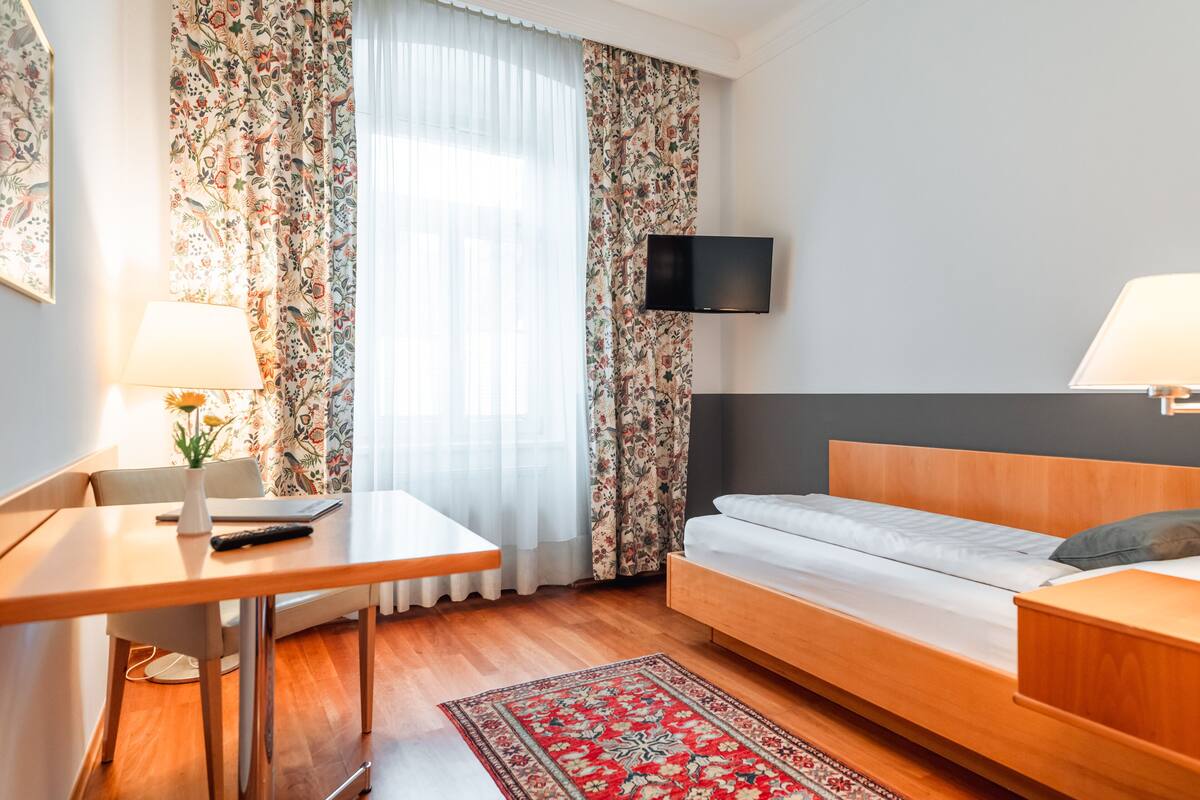 Single Room | Desk, blackout drapes, cribs (surcharge), WiFi (free)