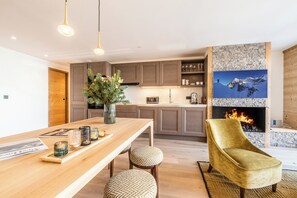 Dining - SIPO - Design apartment in brand-new residency (Huez)