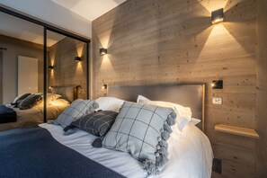 2 chambres, Wi-Fi gratuit, draps fournis