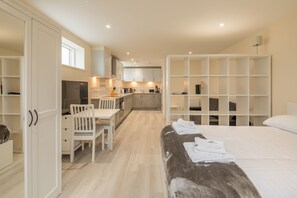 1 bedroom, iron/ironing board, free WiFi, bed sheets - Pass the Keys | Flat 9 Lovell Lodge - Modern Studio near Science Park (Cambridge)