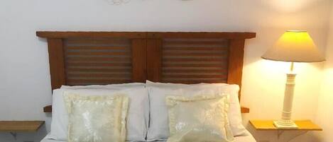 ستائر تعتيم وواي فاي مجانًا وملاءات أسرّة