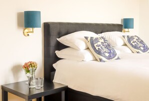 3 bedrooms, iron/ironing board, free WiFi, bed sheets - Casa Katrida Holiday Home (Selca, Brač)
