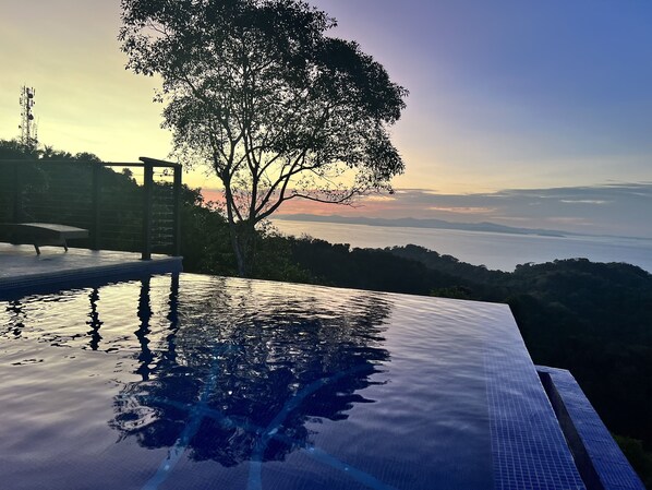 Udendørs pool