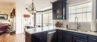 Pool + Hot Tub + Theater · Countryside Retreat