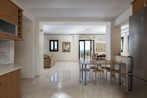 Villa, 3 Bedrooms with Shared Pool | Private kitchen | Coffee/tea maker, fridge, oven, stovetop
