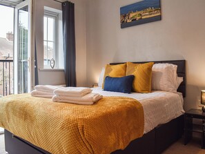 2 quartos, Wi-Fi de cortesia, roupa de cama