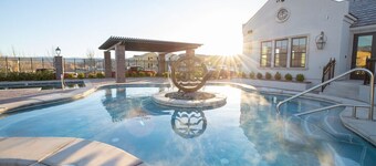 Three Story Villa for 39 w/ Private Spa