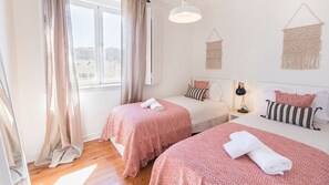 2 bedrooms, free WiFi, bed sheets