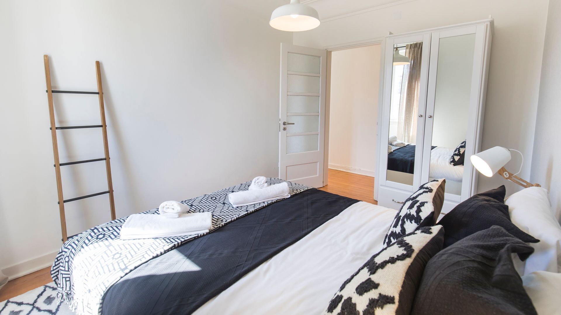 2 soverom, wi-fi (inkludert) og sengetøy