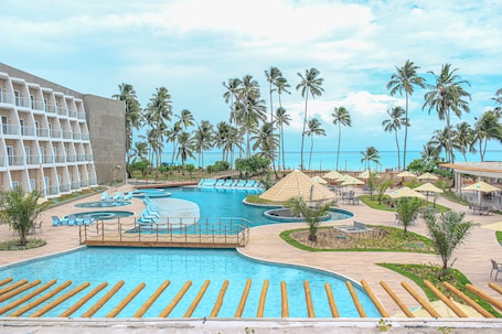 3 outdoor pools, pool umbrellas, sun loungers