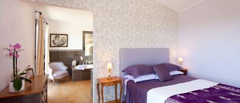 2 habitaciones, tabla de planchar con plancha y wifi gratis