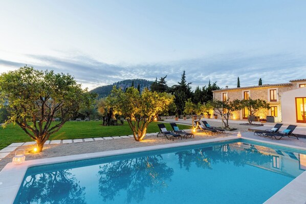 Pool - Modern Countryside Retreat Close to Pollensa (Pollenca)