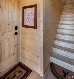 Unclassified image, 5 of 19, button