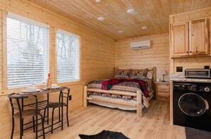 Unclassified image, 2 of 19, button - ❤️Relaxing Cabin studio, in Heart of the tri citie (Bluff City)