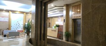 Shell Hotel (Fuzhou Dongxiang High-speed Railway Station, Longshan South Road)