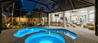 Serene Escape, Heated Pool, Spa, Outdoor Dining & Putting Green