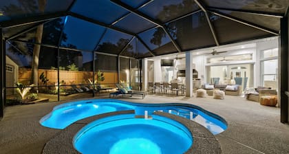 Serene Escape, Heated Pool, Spa, Outdoor Dining & Putting Green
