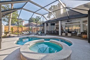 A heated pool - Private Resort Retreat | Pool, Spa + Golf Cart (Jacksonville Beach)