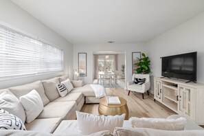 Smart-TV, Tischtennisplatte