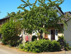 Exterior - Weingut & Gästehaus Andreas Erz (Brauneberg)