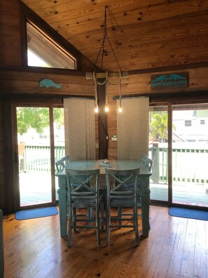 House, 3 Bedrooms, Terrace, Sea View | In-room dining