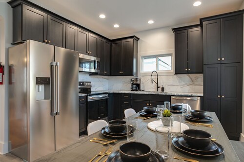 Summer Special 🥃 Bourbon Trail-Downtown-Mins to Rupp-UK-Restaurant-Renovated 🐎