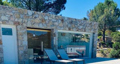 Fiore di Machja-Luxurious apartment with panoramic views and pool - near Calvi