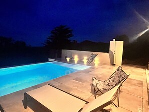 Outdoor pool, a heated pool