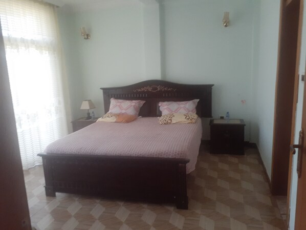 4 室のベッドルーム