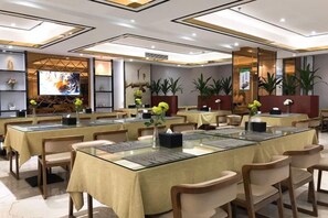 Dining - Rodin Oswey Hotel (Luoding)