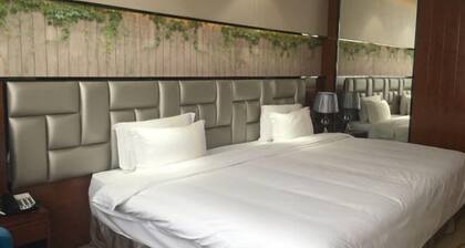 Rodin Oswey Hotel