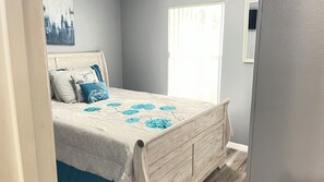 3 Schlafzimmer, Bügeleisen/Bügelbrett, kostenloses WLAN, Bettwäsche