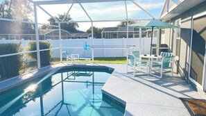 Beheizter Pool