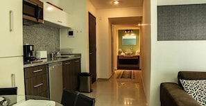 Luxury Apartment | Private kitchen | Fridge, microwave, stovetop, coffee/tea maker