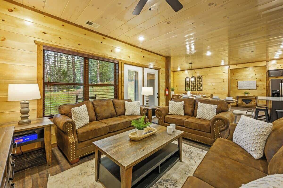 Smart TV, fireplace, offices