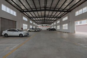 Parkir mandiri gratis