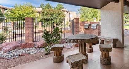 Sedona Eco-Friendly Condo w/ Pool: Walk to Shops Restaurants Golf & Trails