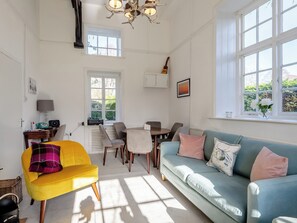 Fireplace - A glorious barn conversion in an unrivalled setting. (Old Hunstanton)