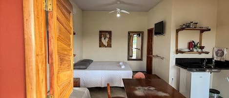 1 chambre, décoration personnalisée, ameublement personnalisé