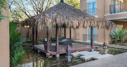 1 block to ocean POOL 2BR/3BA, sleeps 5
