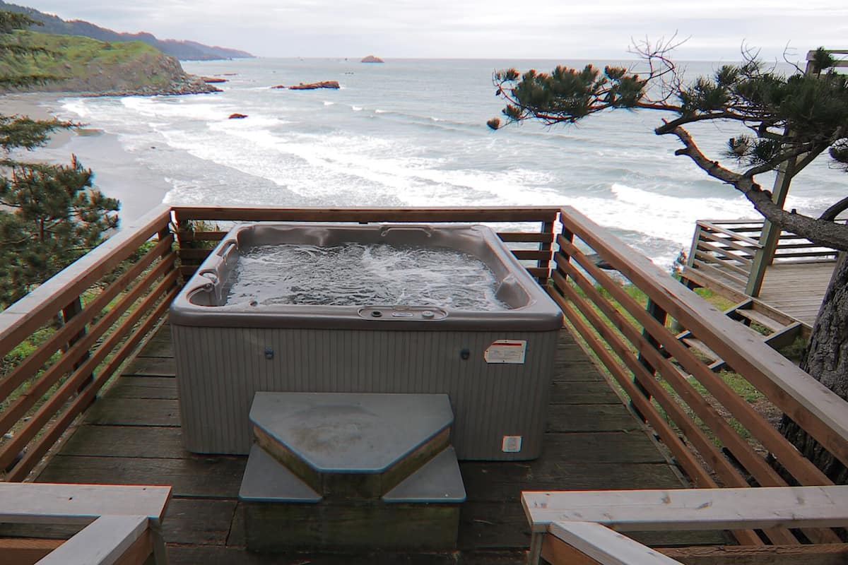 Huis, privébadkamer, uitzicht op oceaan (Nautilus) | Spa | Een bubbelbad