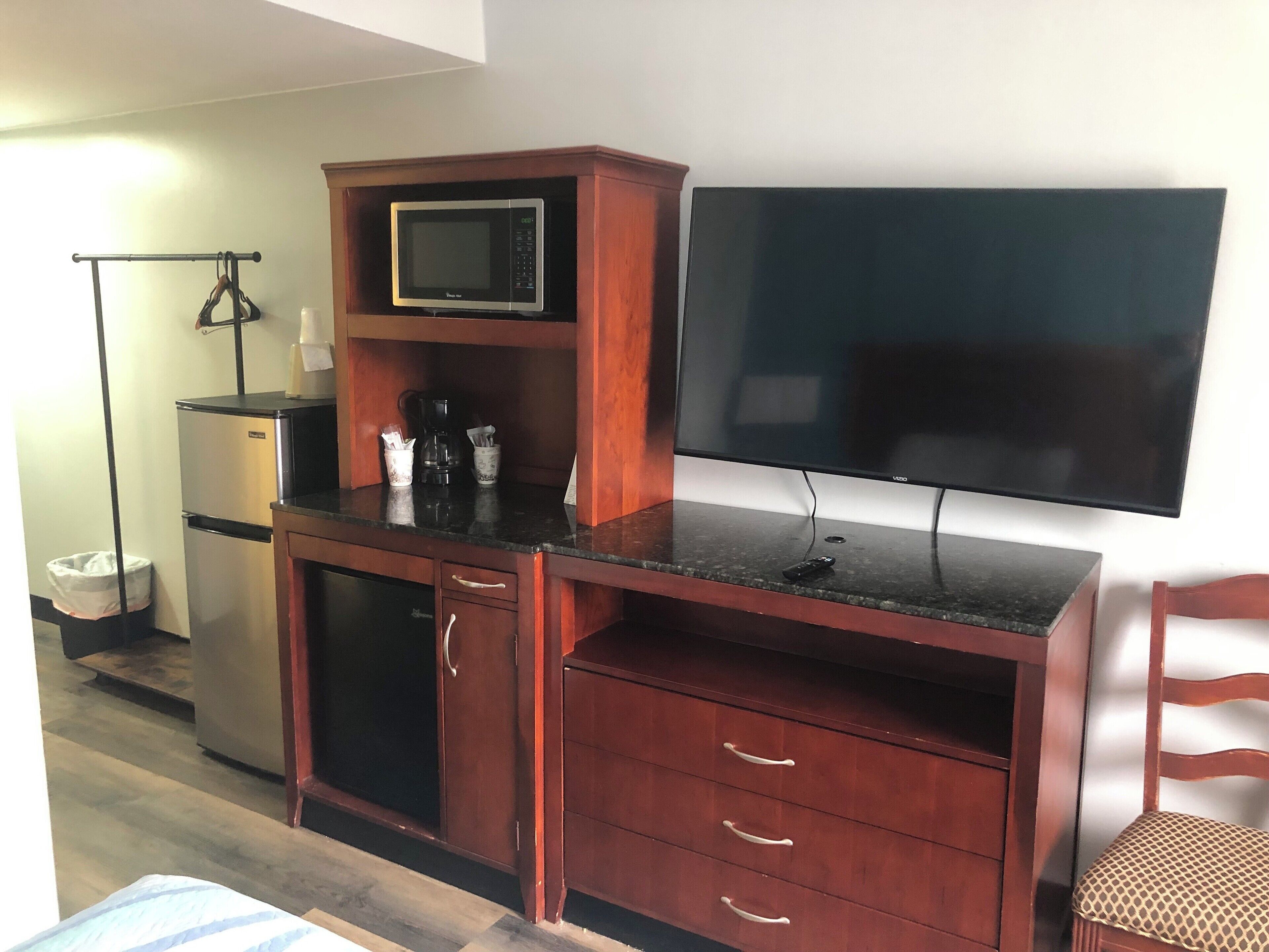 TV